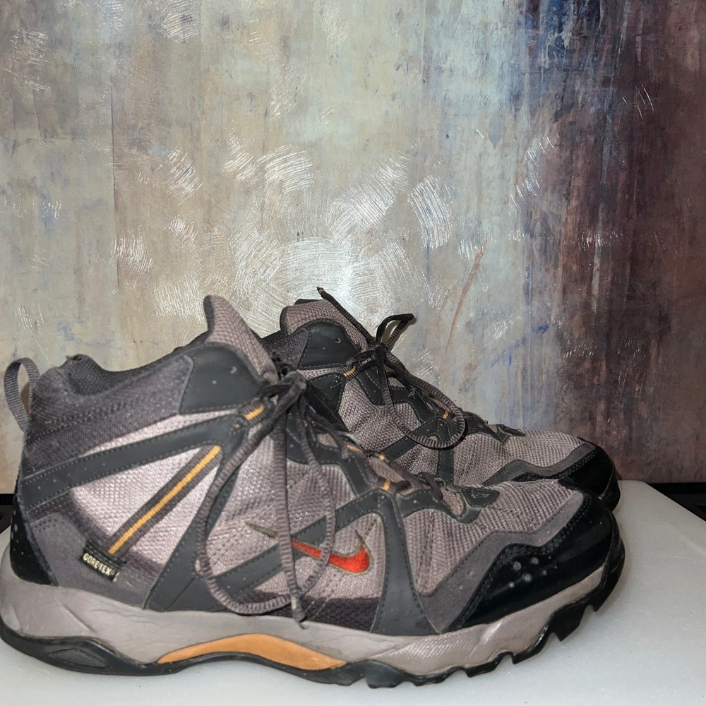 Nike ACG Gore-Tex Hiking Boots Mens 11.5 Grey Good ACG 312613-081